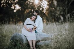 feedback-from-kirti-parija-for-maternity-shoot